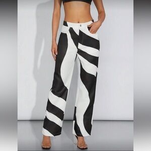 back and white print straight  legs